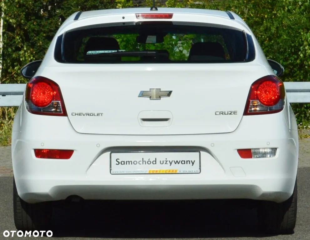 Chevrolet Cruze - 23