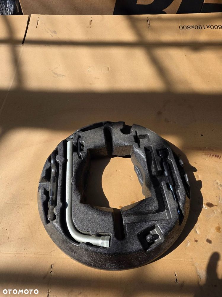 wkład koła zapasowego zestaw naprawczy audi a4 b9 8w0012109 - 1