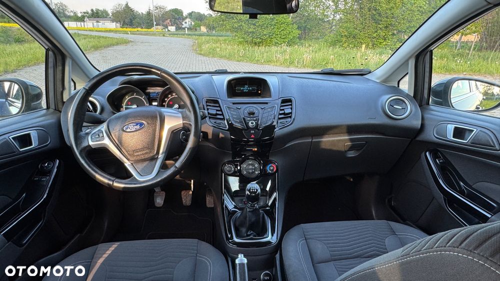Ford Fiesta - 10