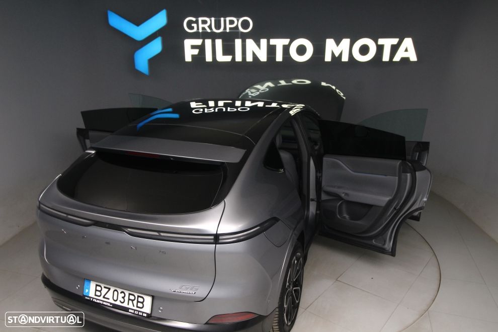 Xpeng G6 87.5 kWh AWD Performance + Gancho de Reboque - 10