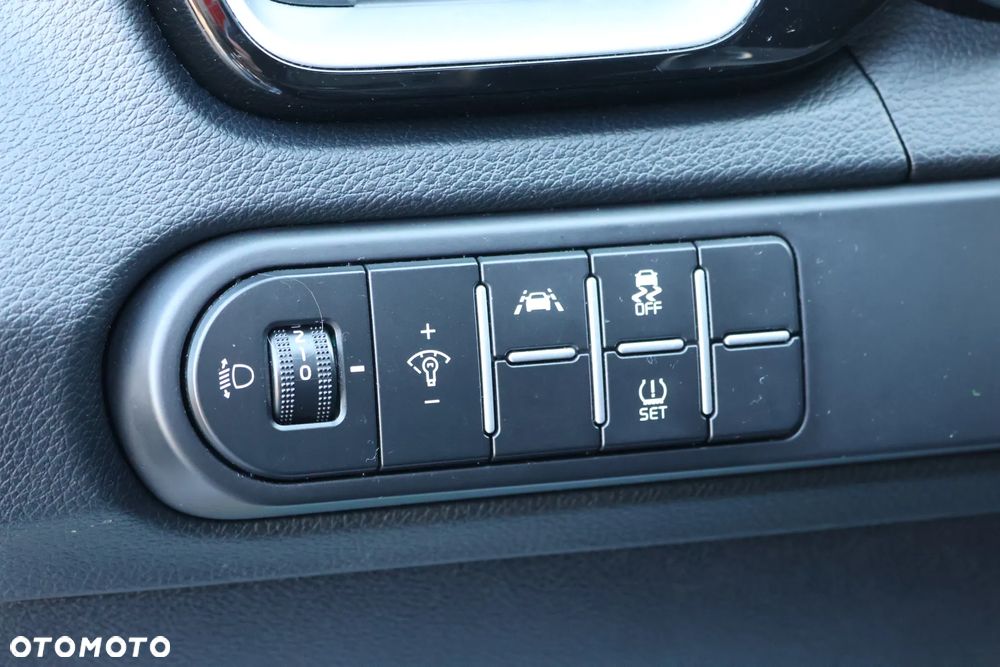 Kia ProCeed 1.5 T-GDI DCT7 OPF GT LINE - 19