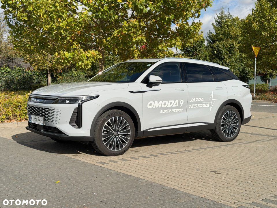 Omoda 9
