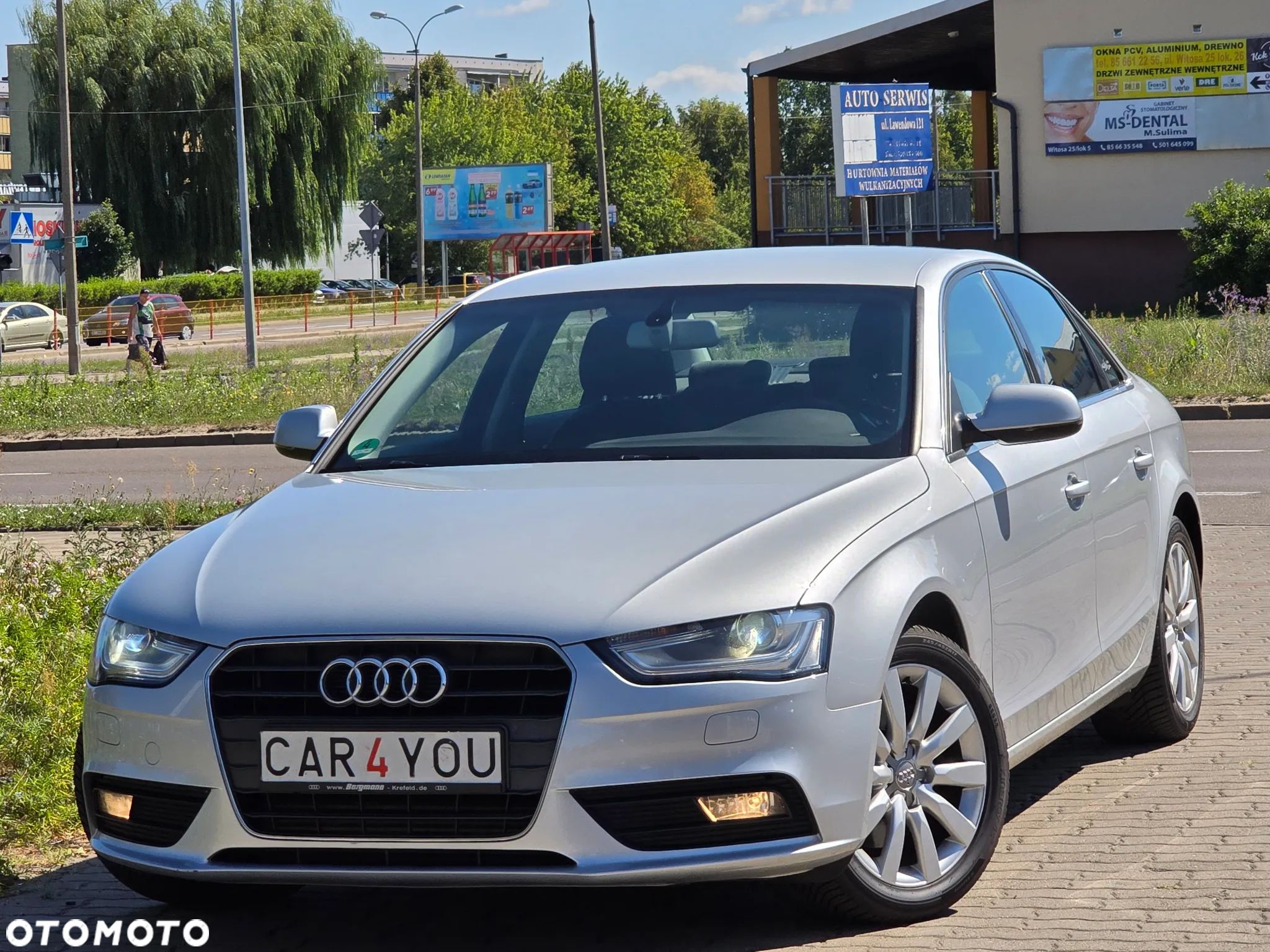 Audi A4 - 1