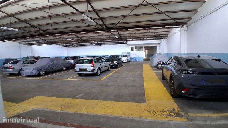 Garagem, armazém no Marquês, Porto - Grande imagem: 5/12