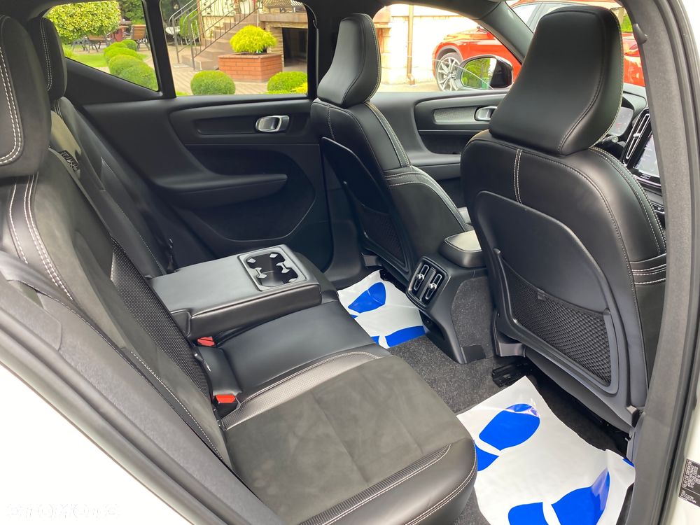 Volvo XC 40 D3 R-Design - 13
