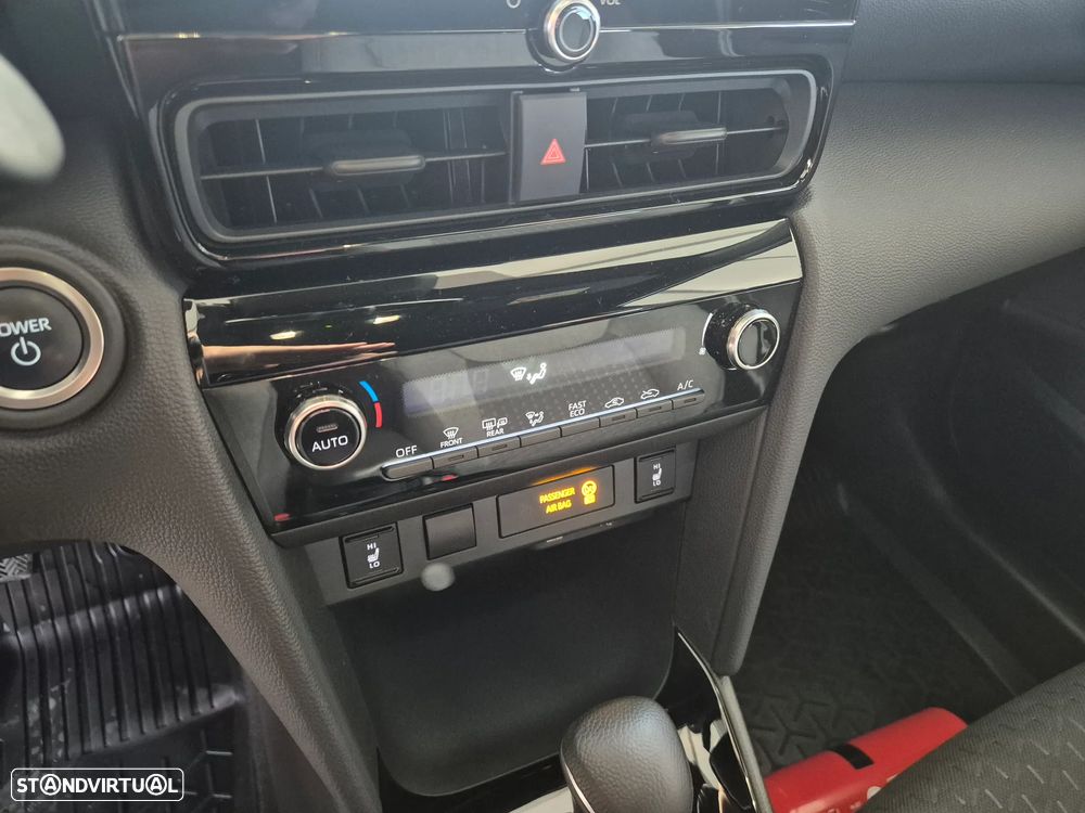 Toyota Yaris Cross 1.5 HDF Luxury - 16