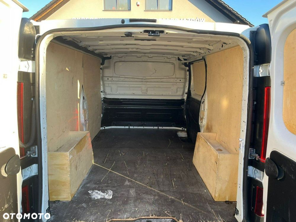 Renault Trafic - 9