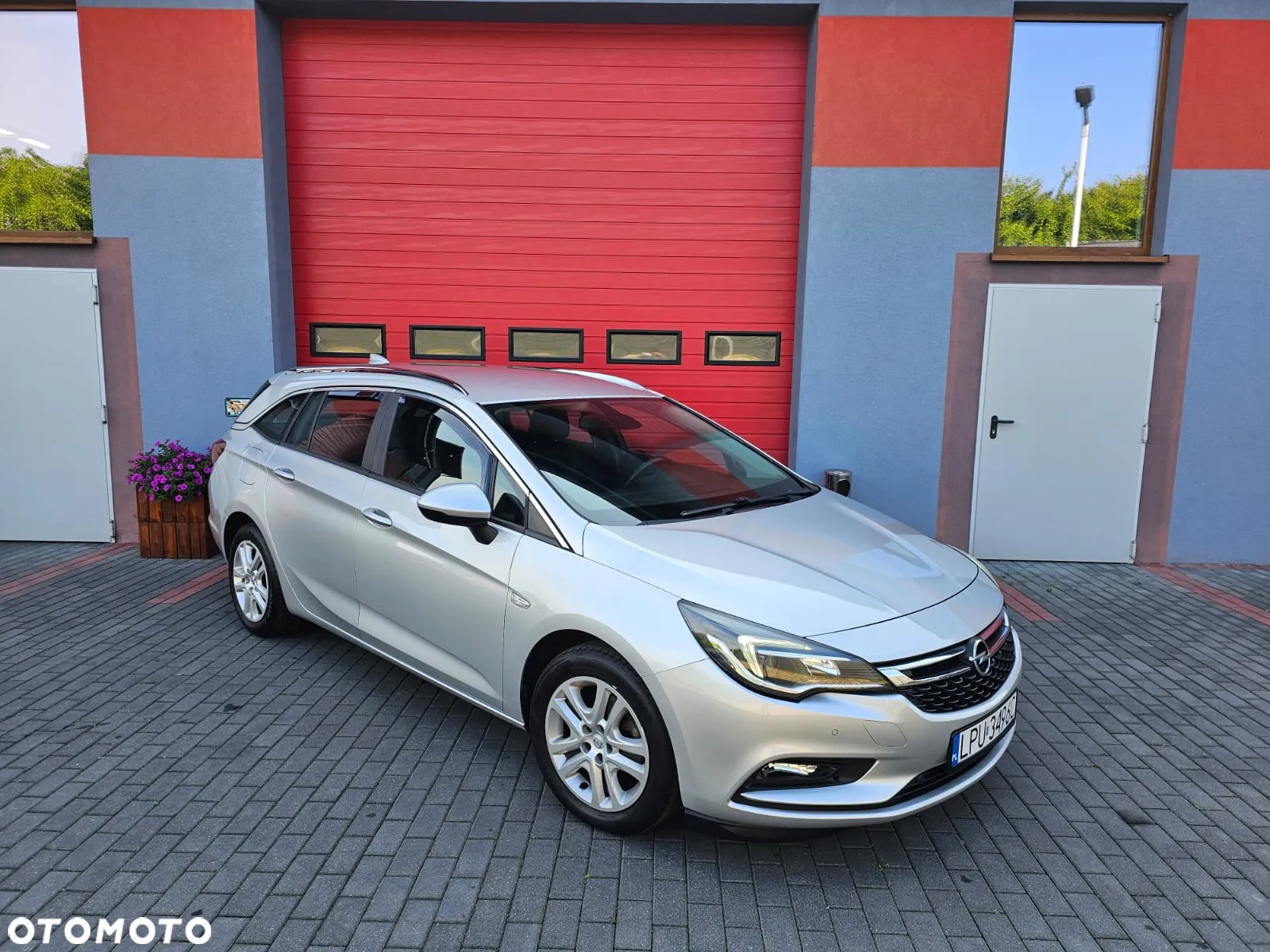 Opel Astra IV 1.6 CDTI Enjoy - 3