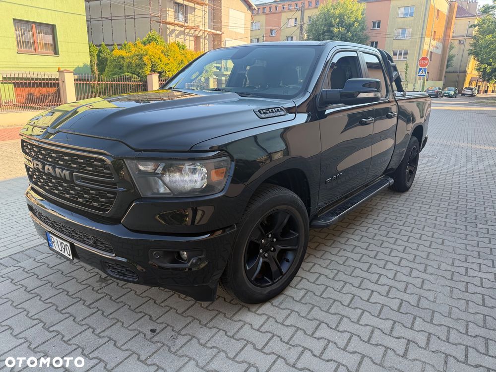 RAM 1500 Crew Cab Shortbed Bighorn - 25