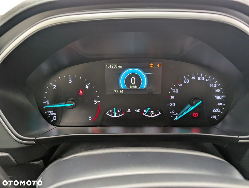 Ford Focus 1.5 EcoBlue Connected - 27