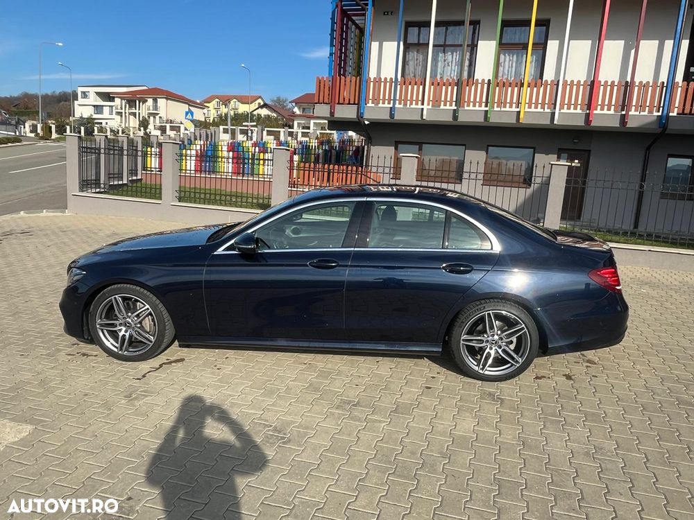 Mercedes-Benz E 200 T-Modell 4MATIC Aut. - 2