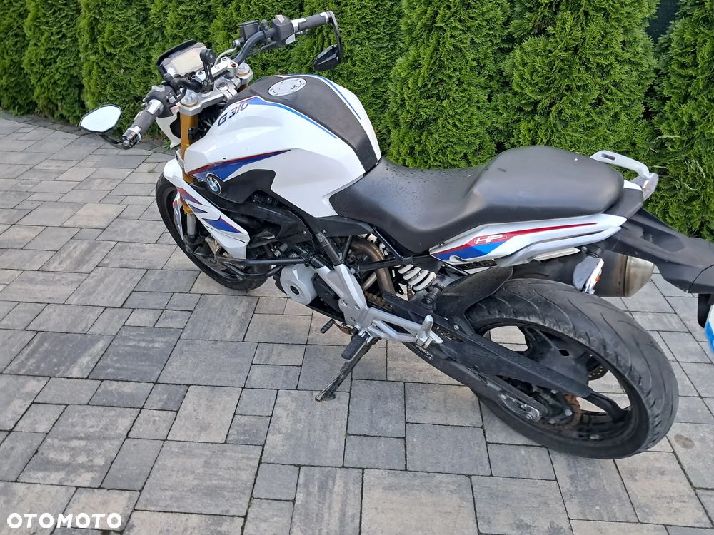BMW G - 11