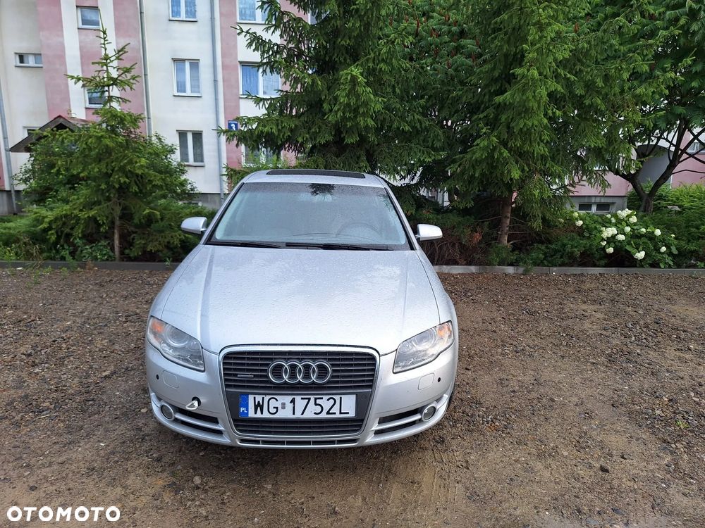 Audi A4 Limousine 3.0 TDI DPF quattro - 3