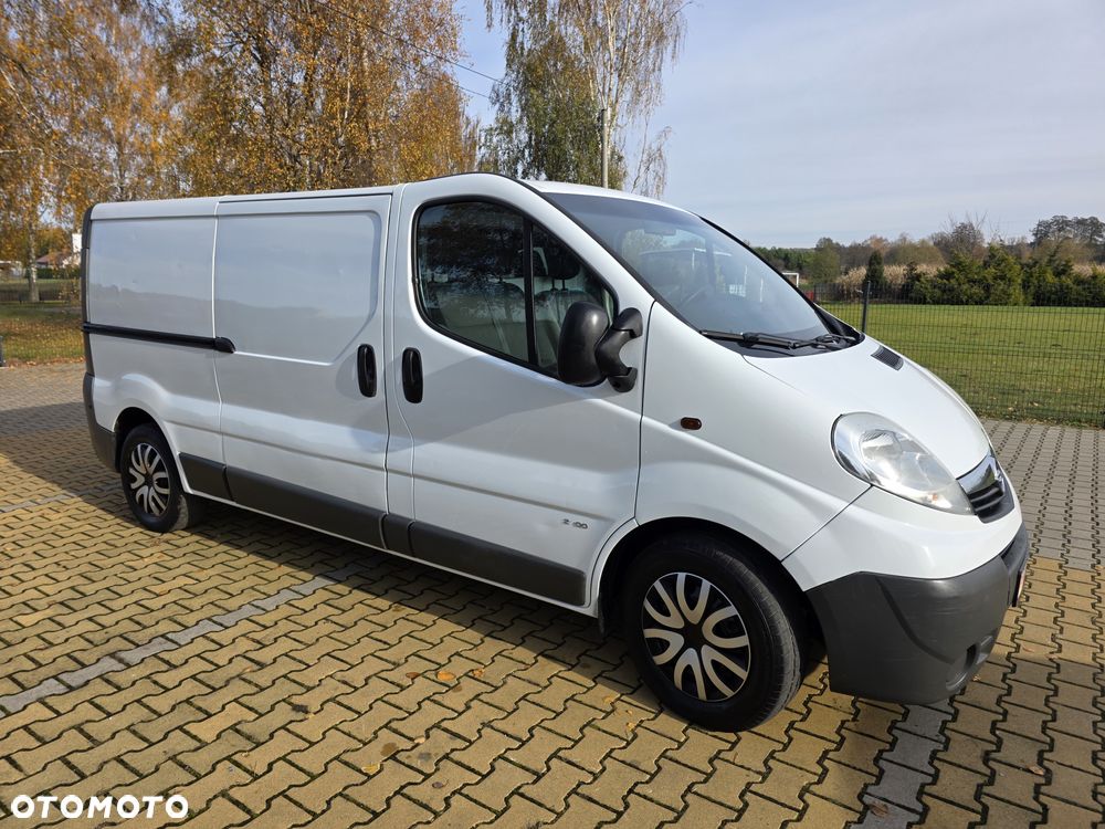 Opel Vivaro - 3