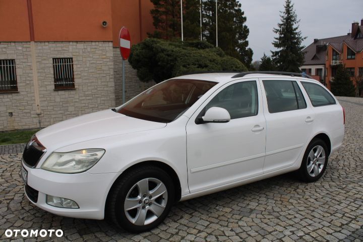 Skoda Octavia 1.6 TDI Elegance - 32