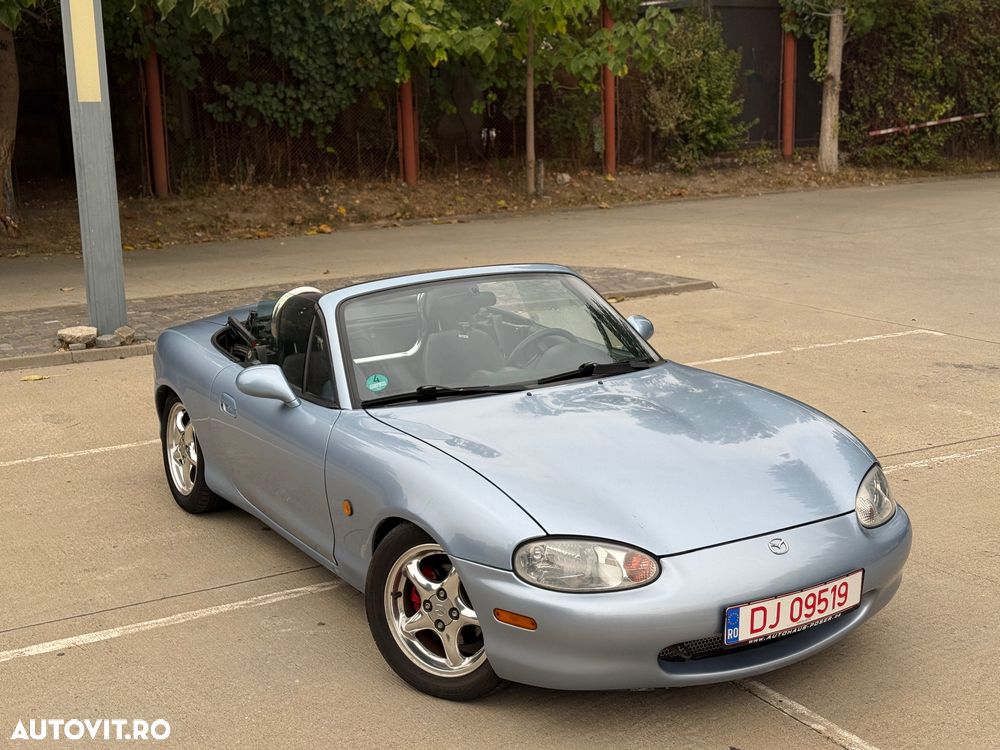 Mazda MX-5 1.6i - 1