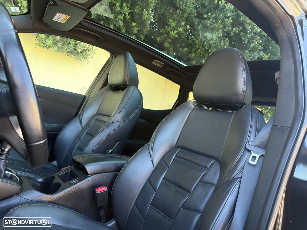 Nissan Qashqai 1.2 DIG-T Tekna Premium Pele Preta - 33