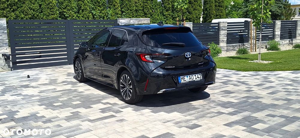 Toyota Corolla - 12