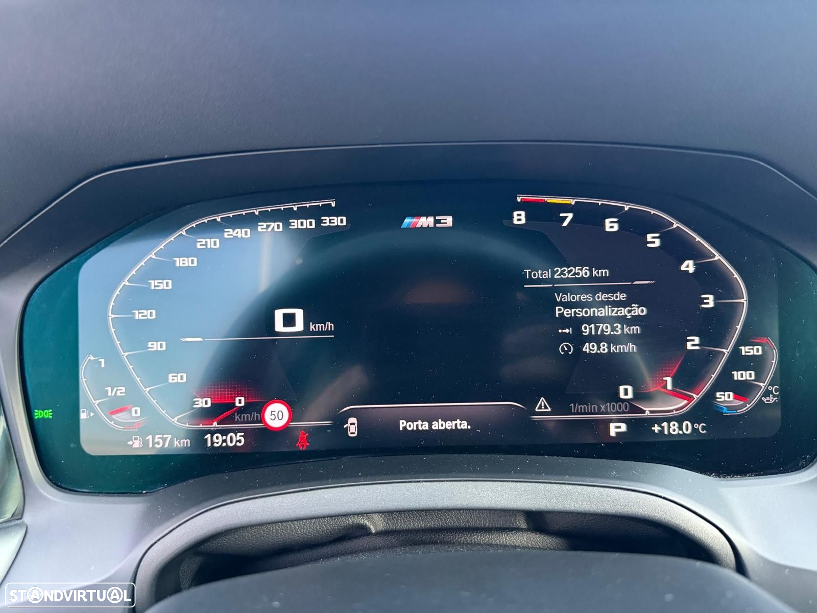 BMW M3 Competition xDrive - 26