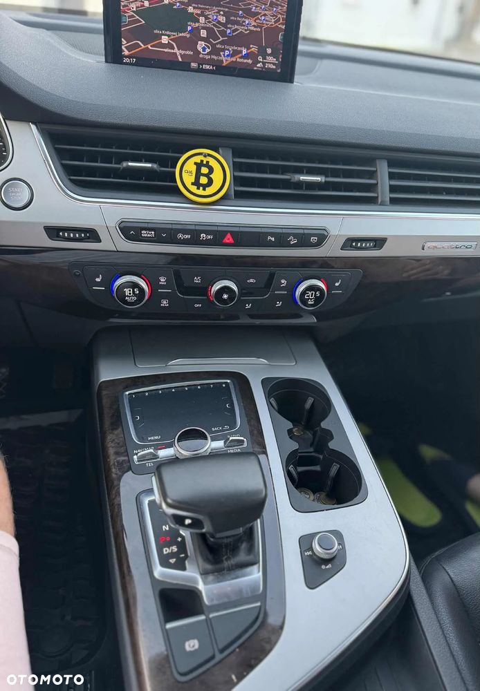 Audi Q7 - 19