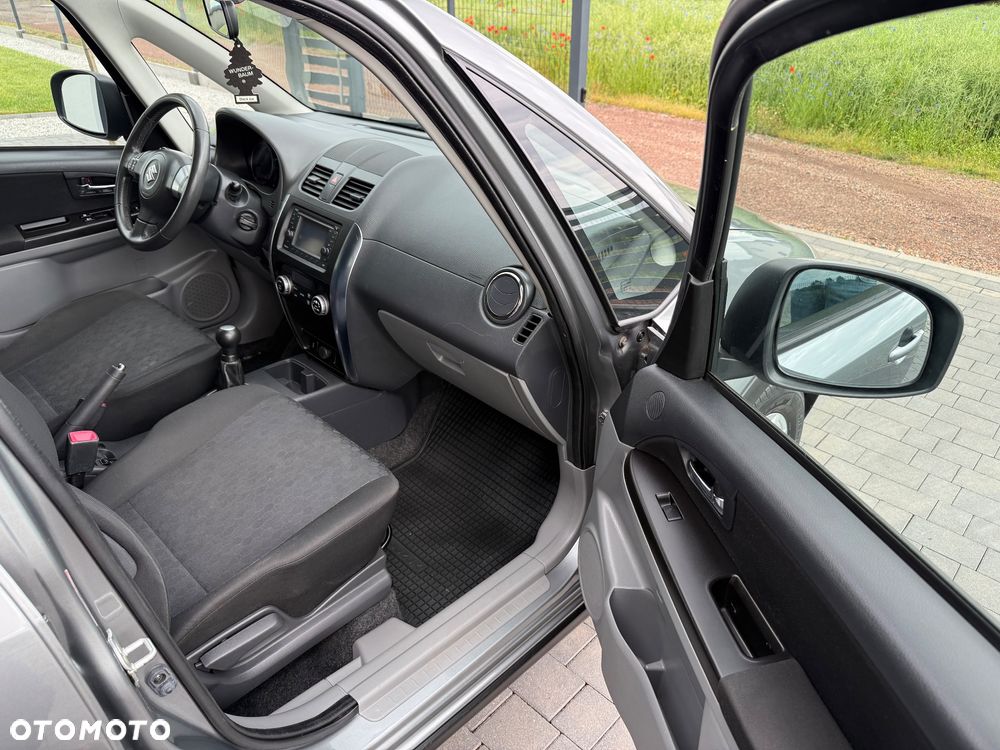 Suzuki SX4 - 26