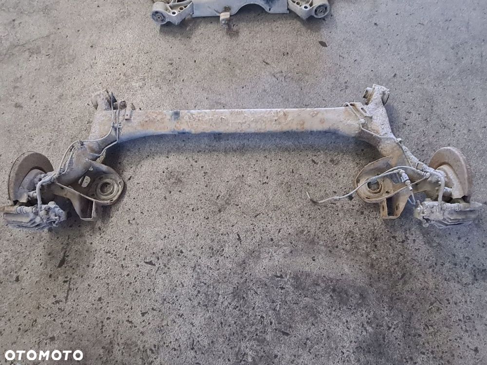 Belka zawieszenia tylnego oś wózek sanki komplet VW Polo IV 9N - 1