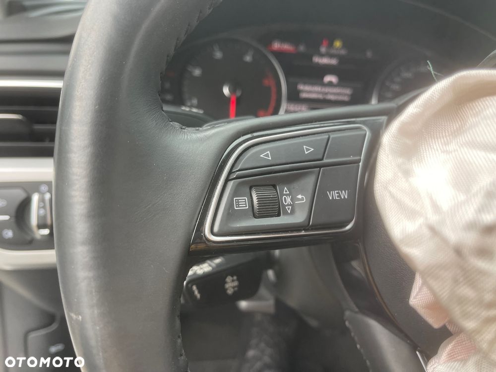 Audi A4 Limousine - 27