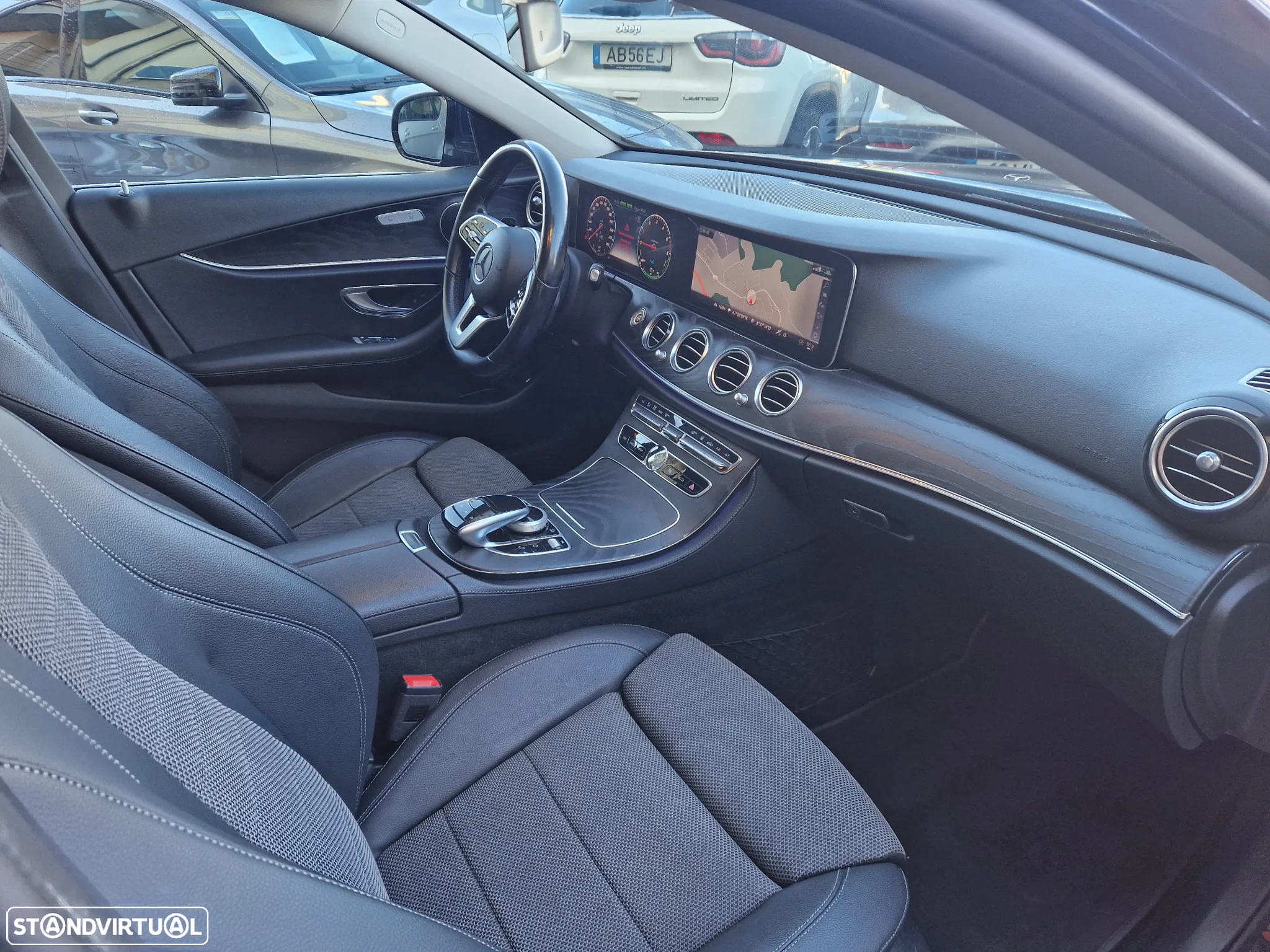 Mercedes-Benz E 300 de Avantgarde - 11