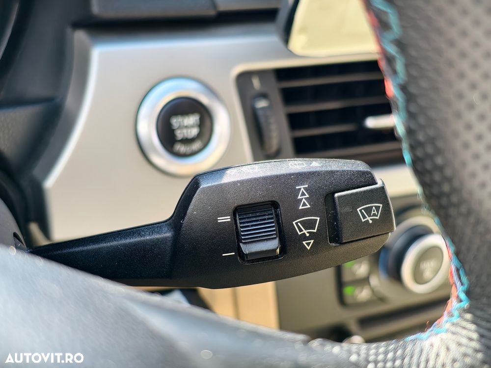 BMW Seria 3 320d - 22