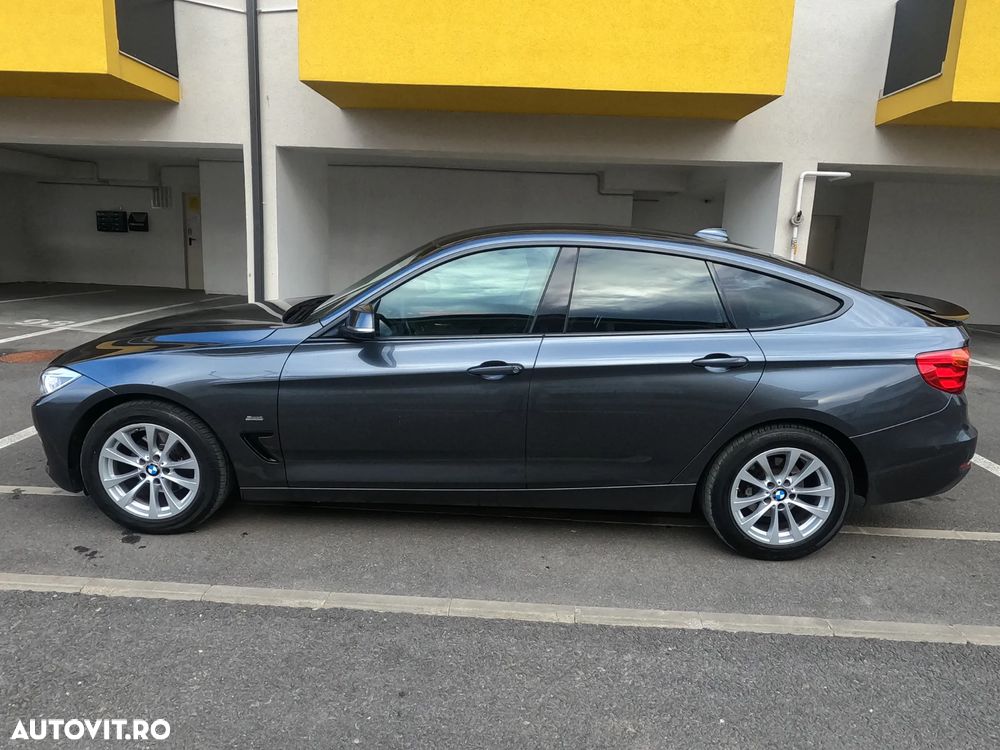 BMW Seria 3 320d Aut. Sport Line - 4
