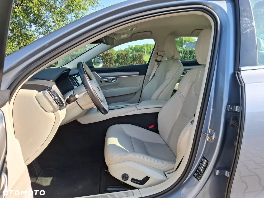 Volvo S90 - 11