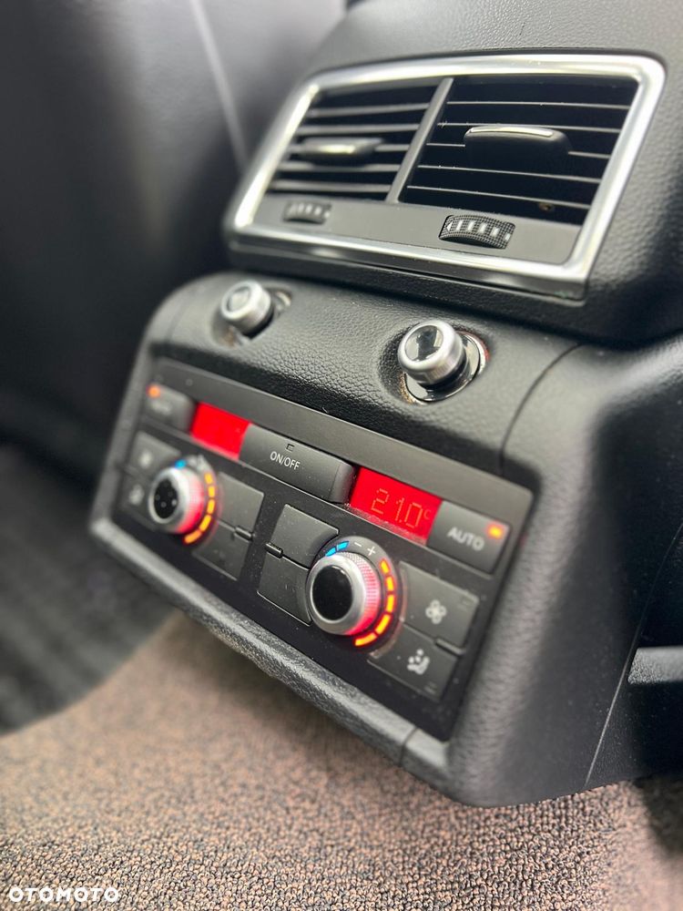 Audi Q7 3.0 TDI DPF Quattro Tiptronic - 11