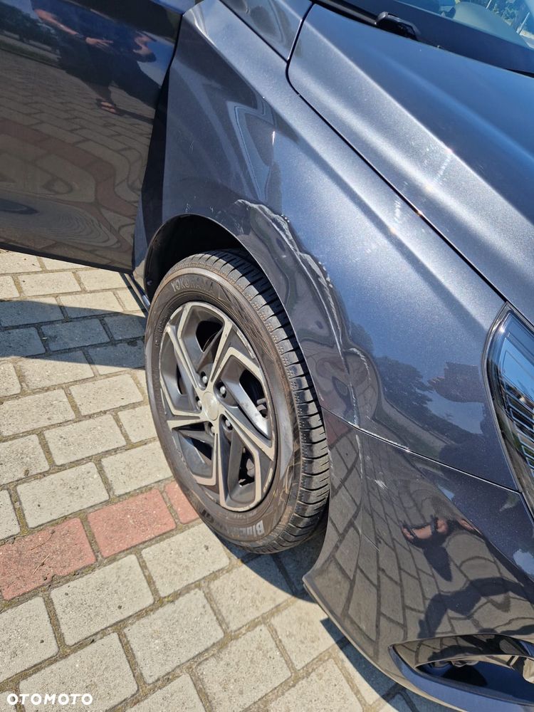 Hyundai i30 1.5 DPI Comfort - 13