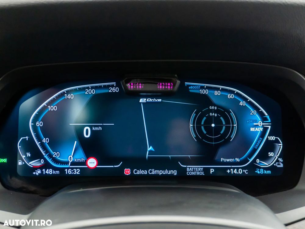 BMW X5 xDrive45e - 36