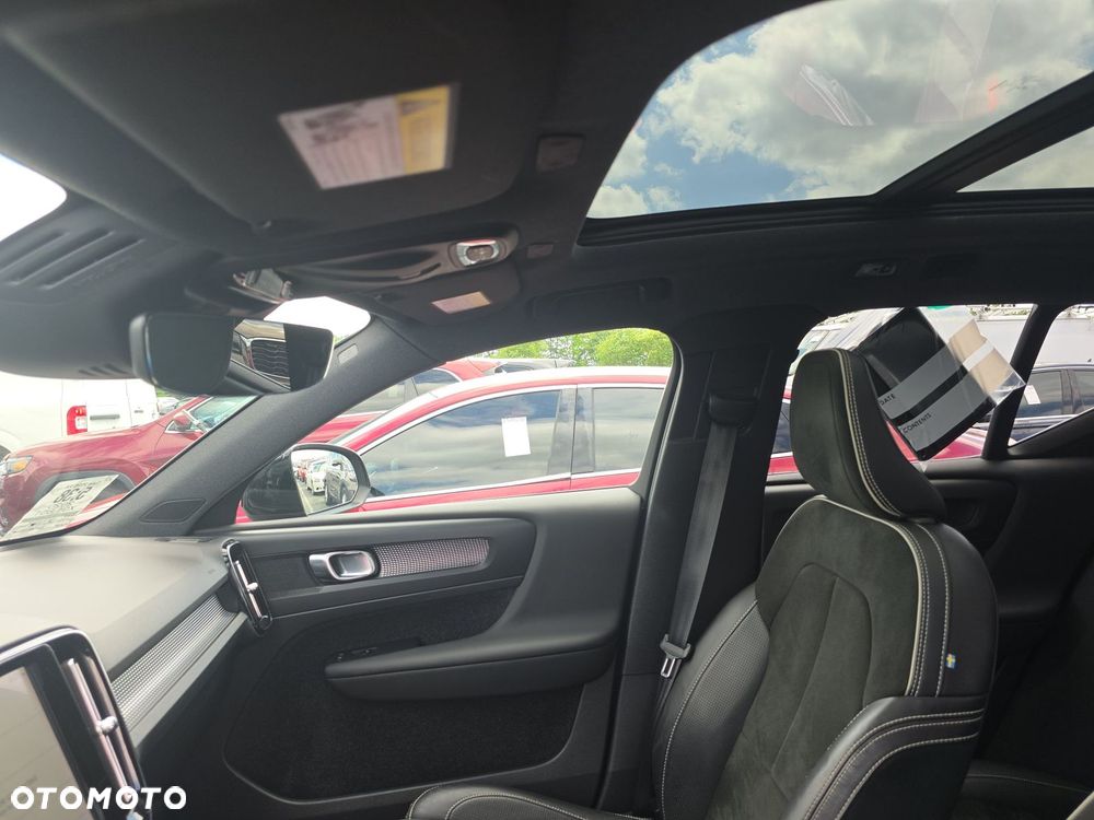 Volvo XC 40 T5 AWD R-Design - 5