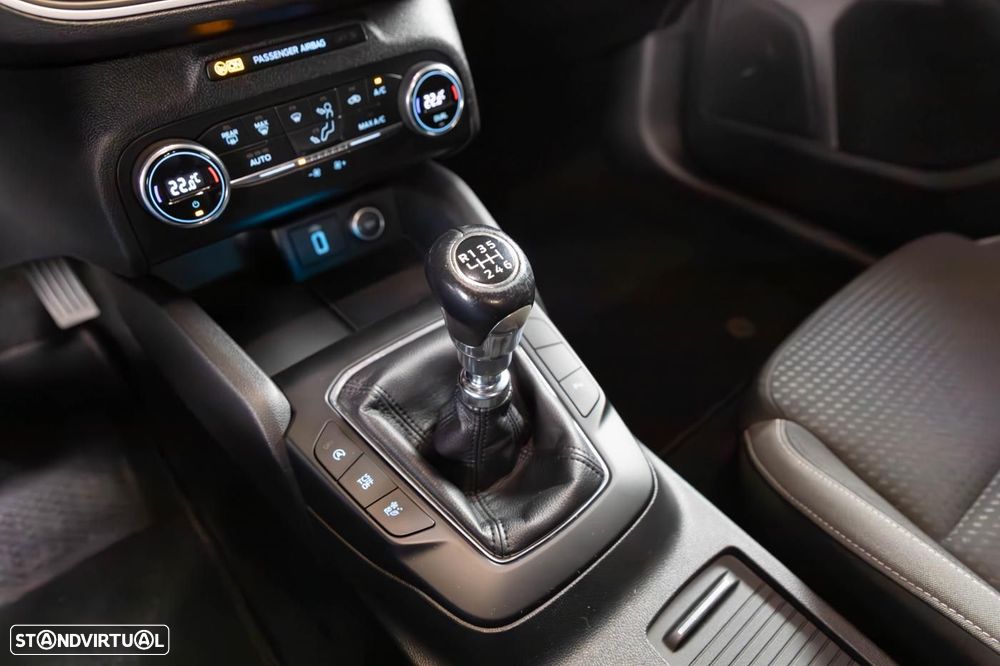 Ford Focus SW 1.5 TDCi Titanium - 28