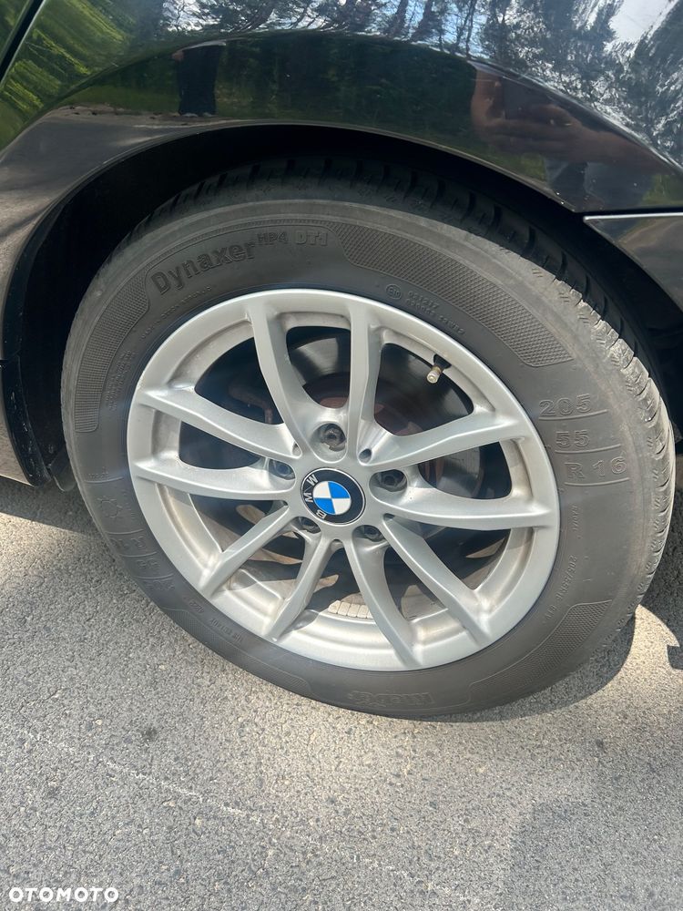 BMW Seria 1 116i - 6