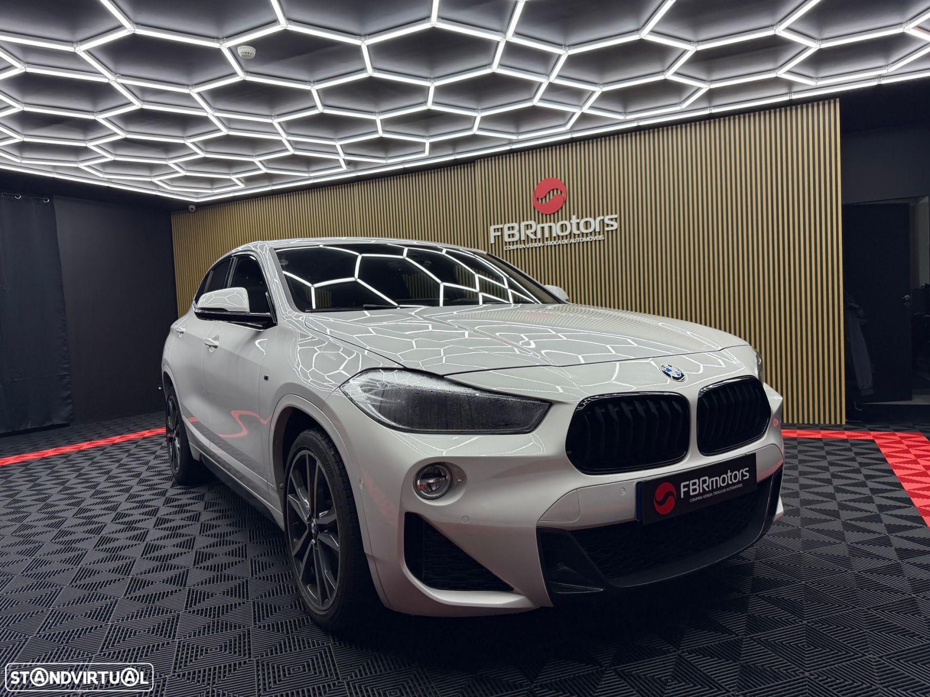 BMW X2 18 d xDrive Auto Pack M - 1