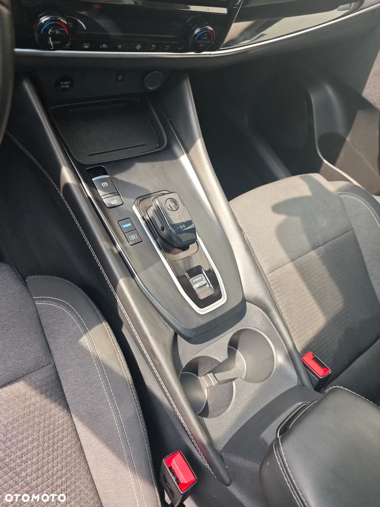 Nissan Qashqai 1.5 e-POWER N-Connecta - 18