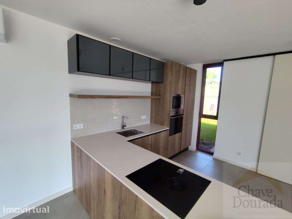 Apartamento T2 com 100m2 novo no Areeiro - Grande imagem: 3/25