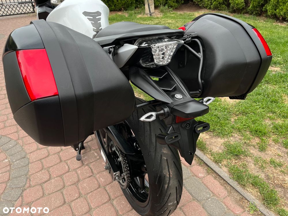 Yamaha XJ - 28