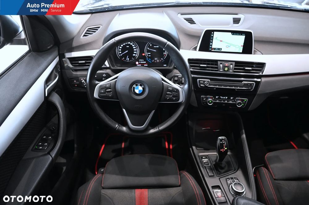 BMW X1 sDrive18i - 12