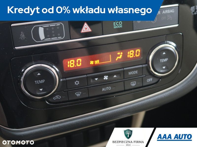Mitsubishi Outlander - 14