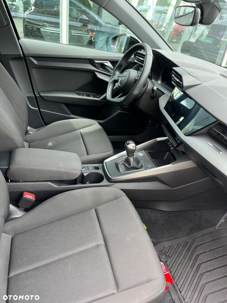 Audi A3 Sportback 35 TFSI - 22