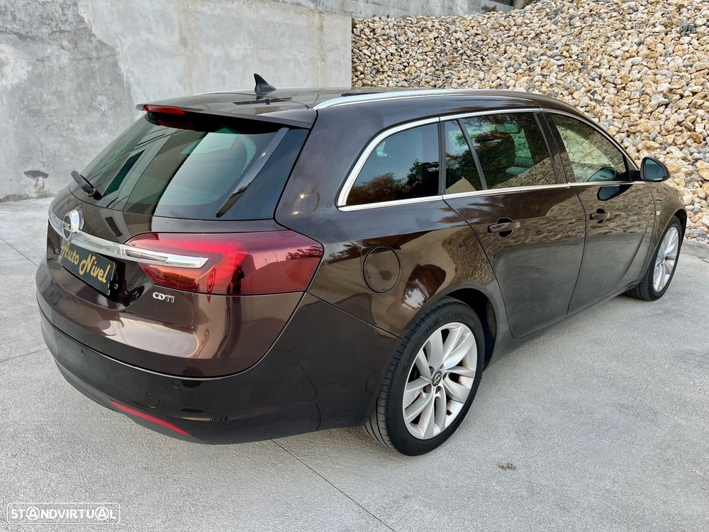 Opel Insignia Sports Tourer 2.0 CDTi Executive S/S - 18