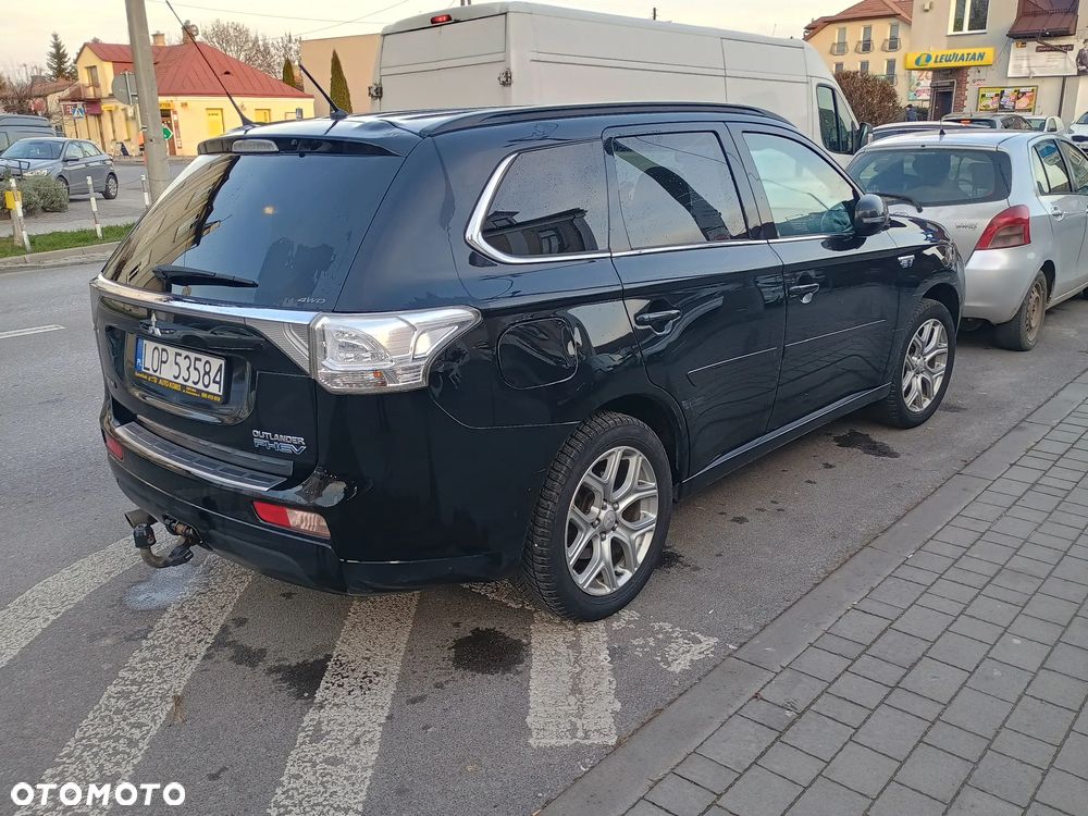 Mitsubishi Outlander 2.0 4WD Top - 3