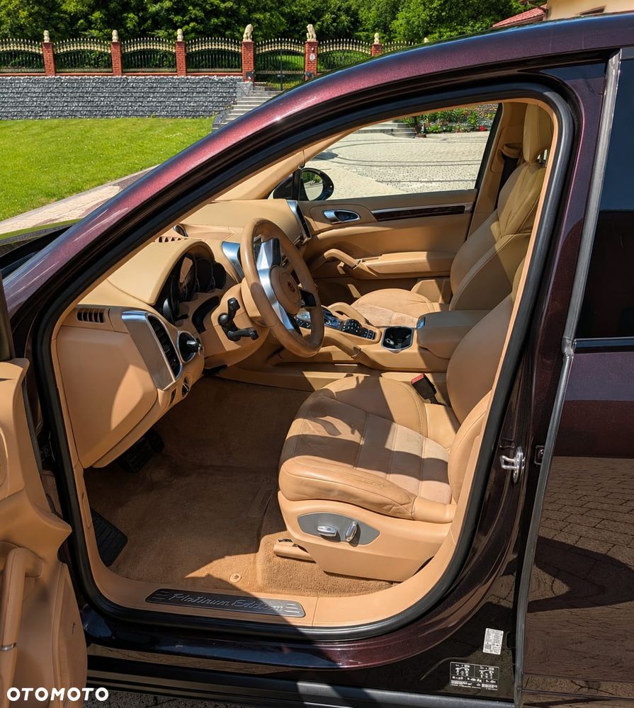 Porsche Cayenne Diesel Platinum Edition - 6