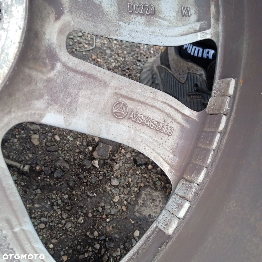 Felgi koła Mercedes W205 17" - 16