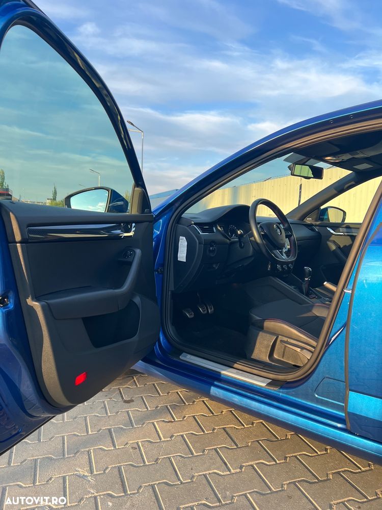 Skoda Octavia 2.0 TDI RS - 18