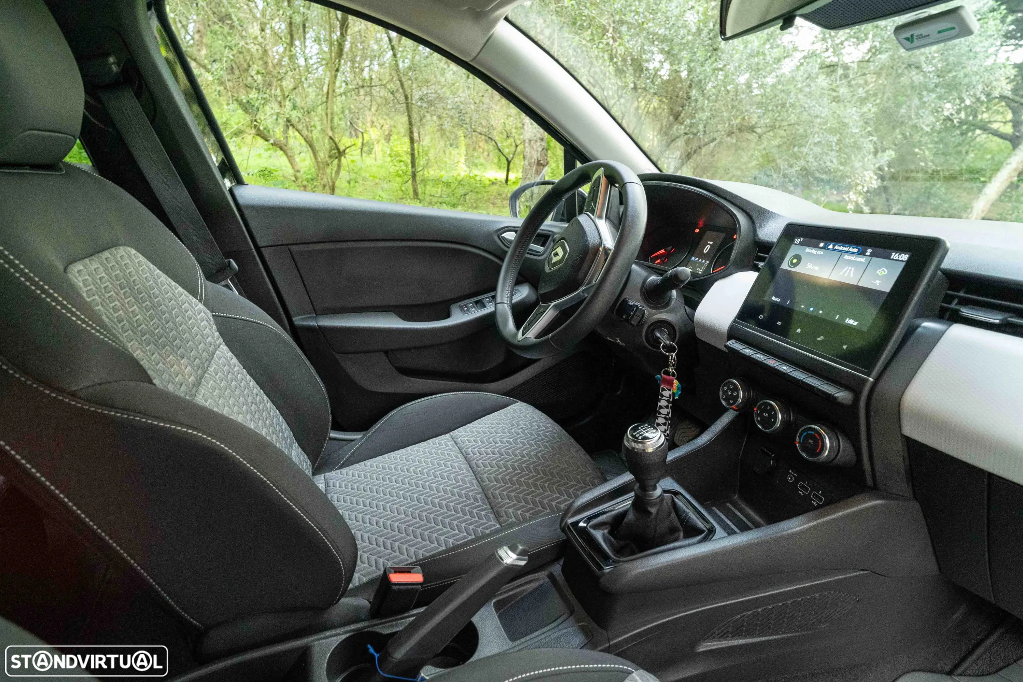 Renault Clio 1.5 Blue dCi Evolution - 16
